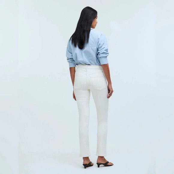 Madewell The Mid-Rise Perfect Vintage Jean in Vintage Canvas, 16849 - Picture 3 of 16